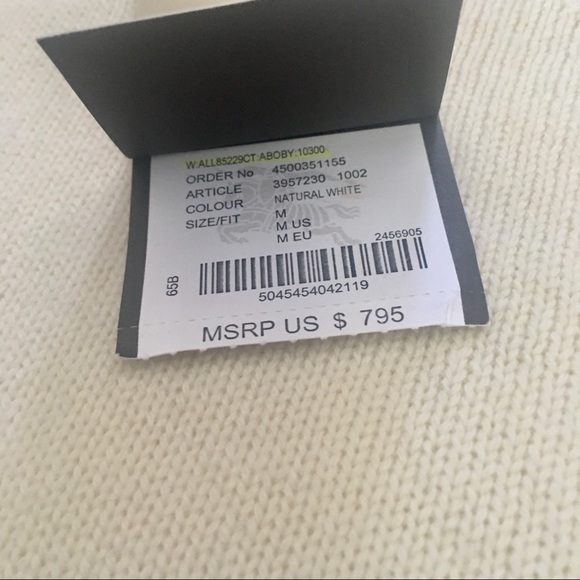 NWT-BURBERRY SWEATER - Picture 8 of 11